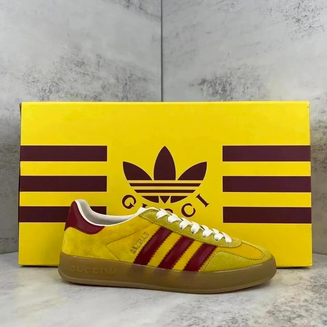 Gucci Gazelle Sneakers 14