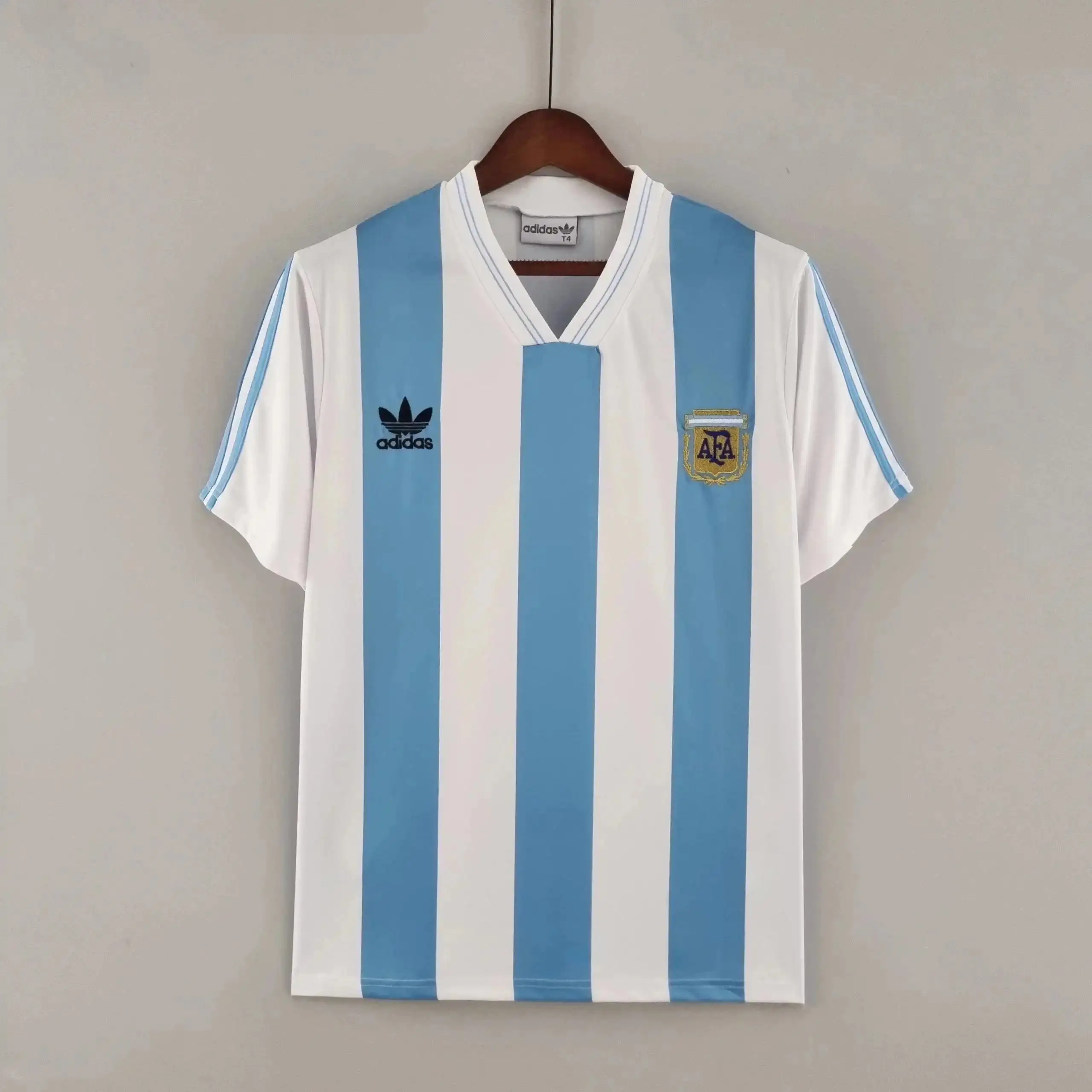 Football T-shirt(40 CP) 2