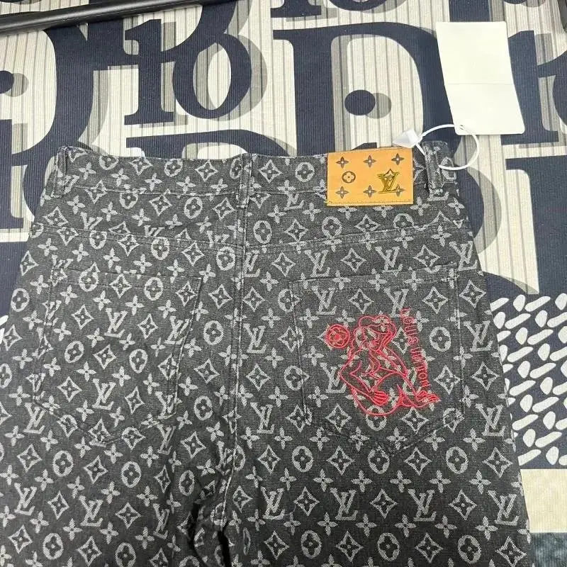 LV Golden Classic Jeans 2