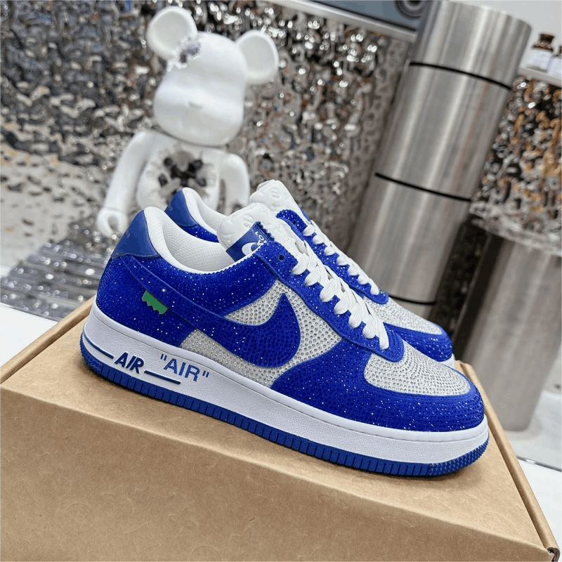 Nike Chunky Sneakers [4 styles]